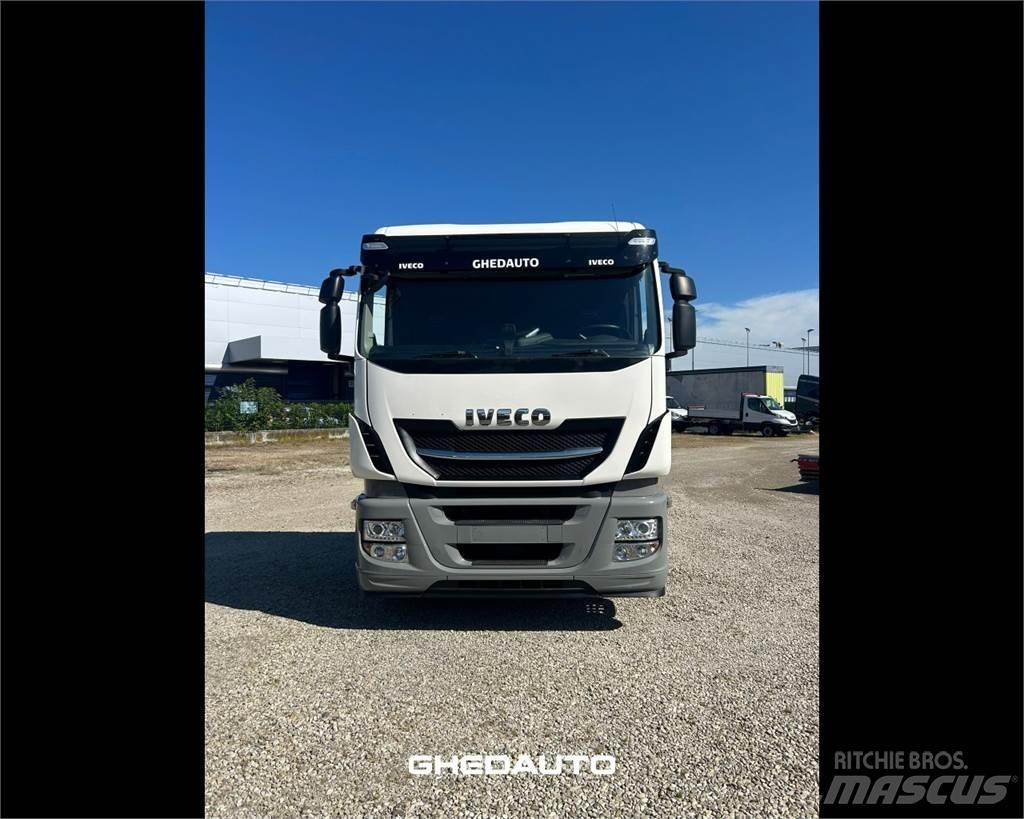 Iveco AS440S46 Skříňová nástavba