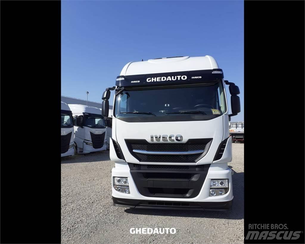 Iveco AS440S48 Skříňová nástavba