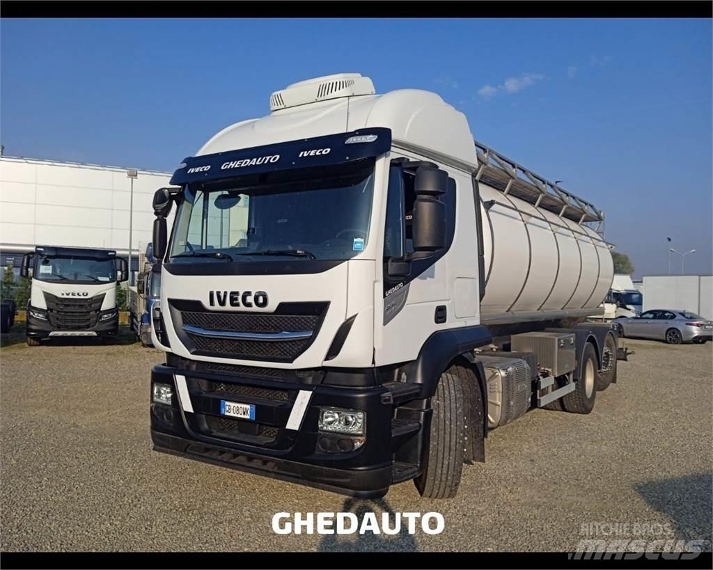 Iveco AT260S40Y/PS Skříňová nástavba