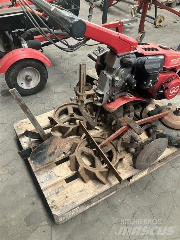 Honda F560 Kompaktní traktory