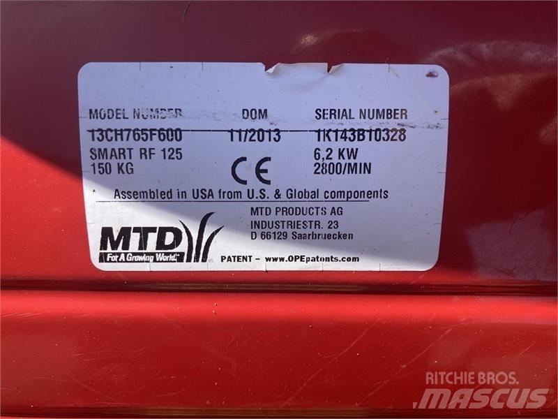 MTD RF 125 Kompaktní traktory