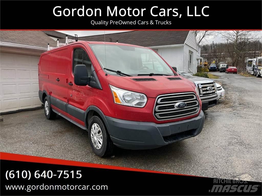 Ford Transit Skříňová nástavba