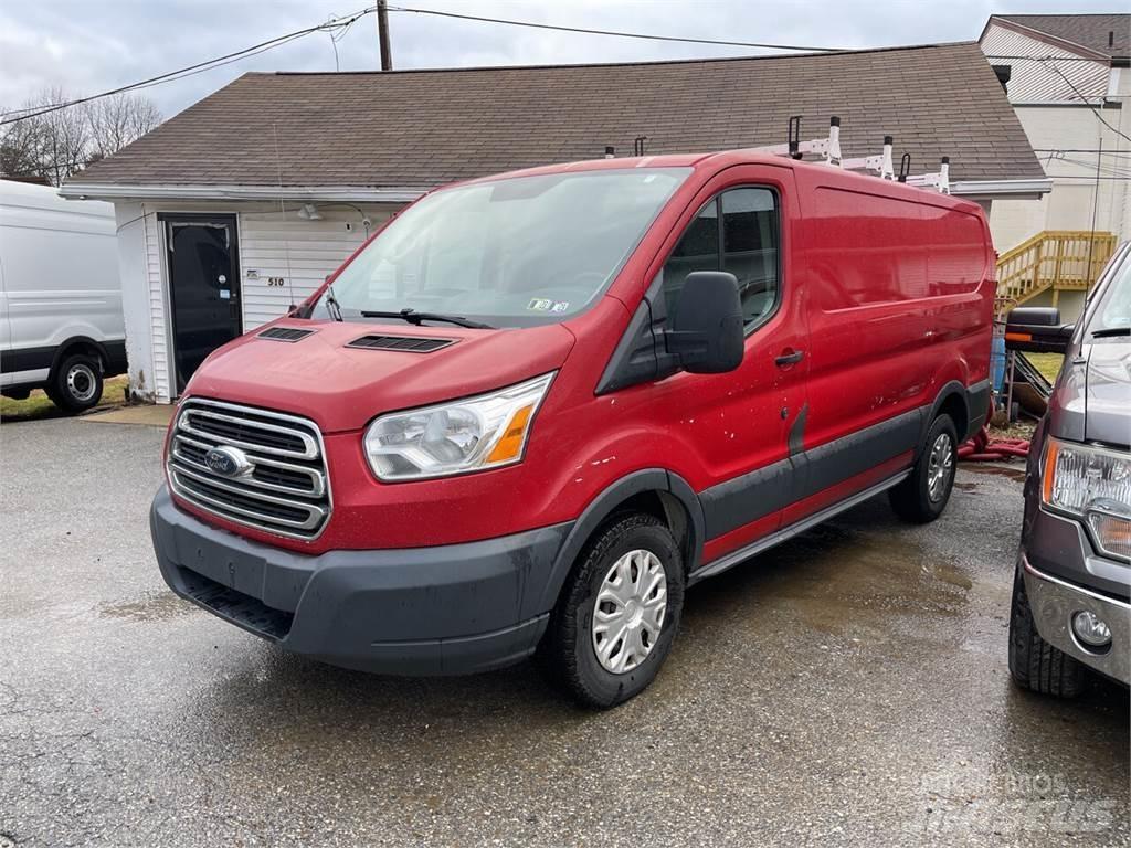 Ford Transit Skříňová nástavba