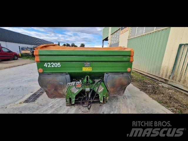 Amazone ZAM 2500 Rozmetadlo minerálních hnojiv