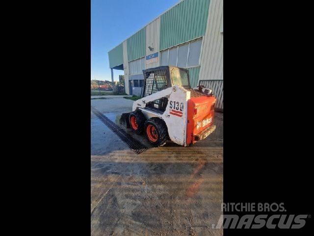 Bobcat S130 Manipulace s materiálem – ostatní