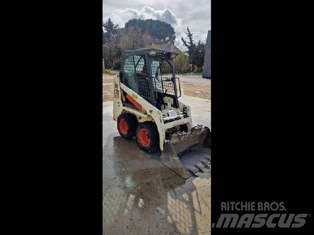 Bobcat S70 Kolové nakladače