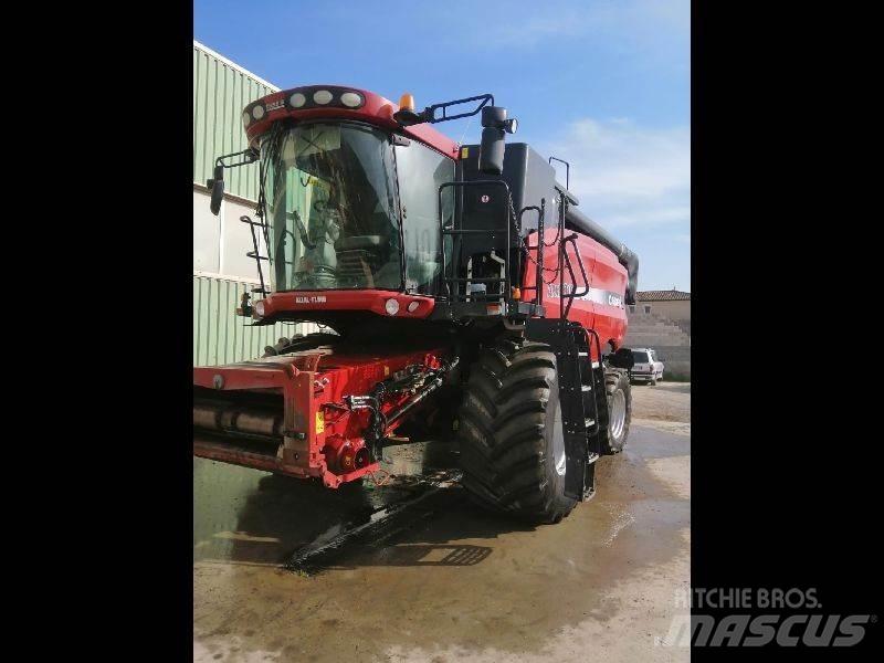 Case IH AFX 8010 Příslušenství a náhradní díly ke kombajnům