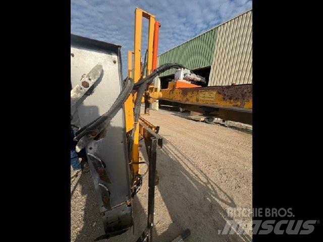  Cellier MCX EC14 Osečkovače