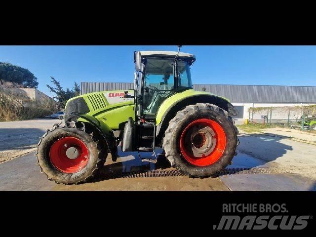 CLAAS AXION 840 Traktory