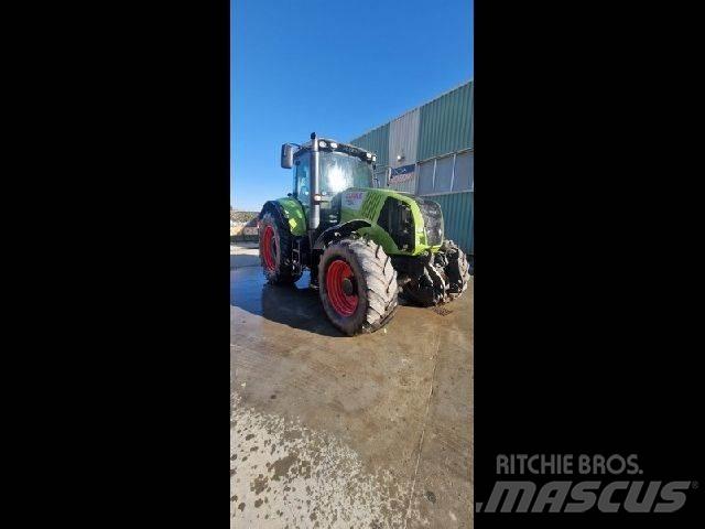 CLAAS AXION 840 Traktory