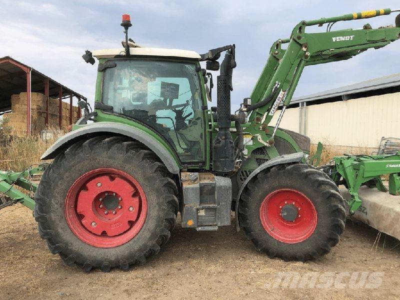 Fendt 516 VARIO Traktory