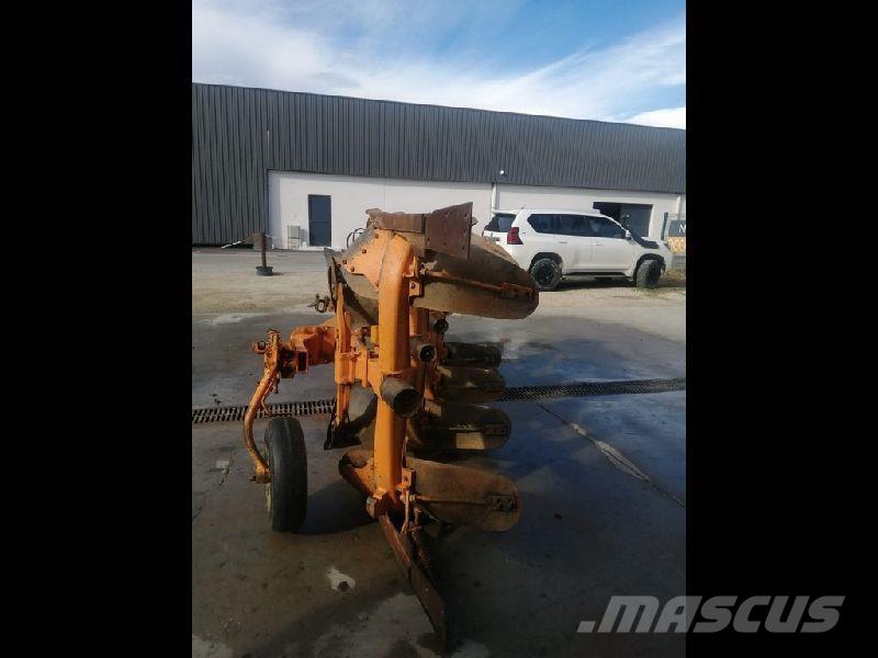 Huard RLM 3F NSH Konvenční pluh