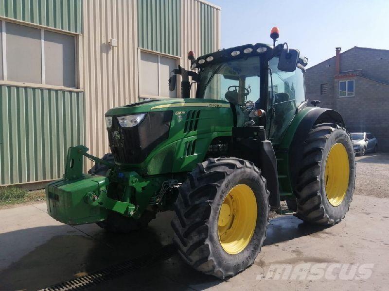 John Deere 6190R Traktory