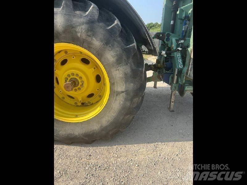 John Deere 7250R Traktory