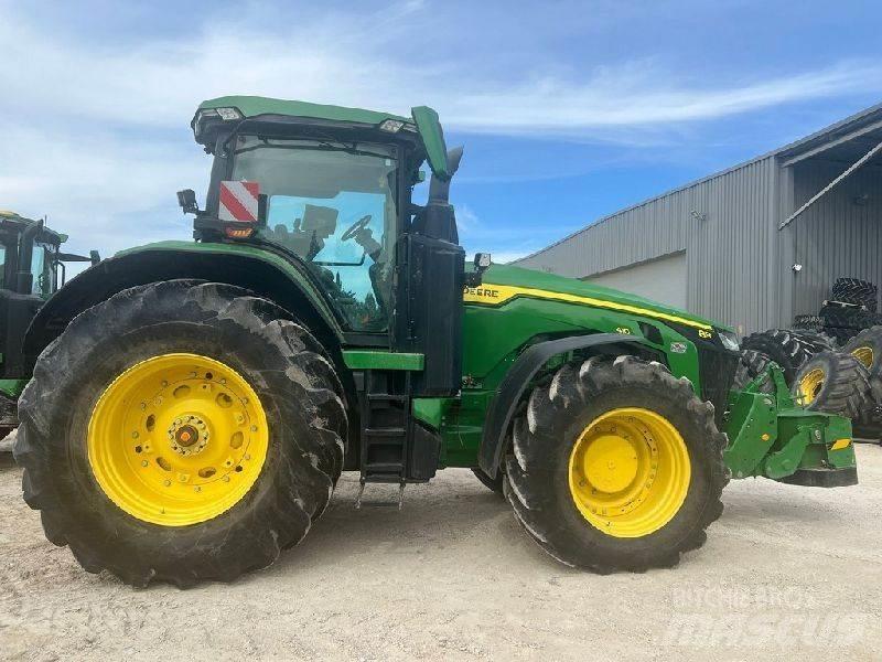 John Deere 8R410 Traktory