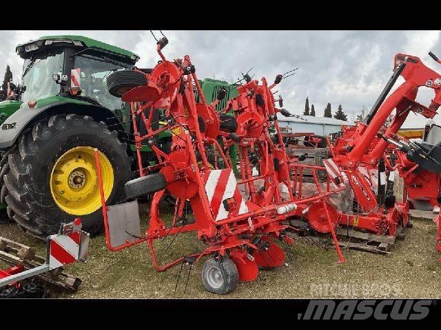 Kuhn 7902 Obraceče a shrabovače sena