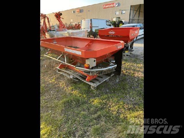 Kuhn AXIS 20.1W Rozmetadlo minerálních hnojiv