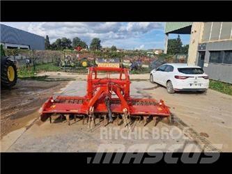 Kuhn HRB303D Brány