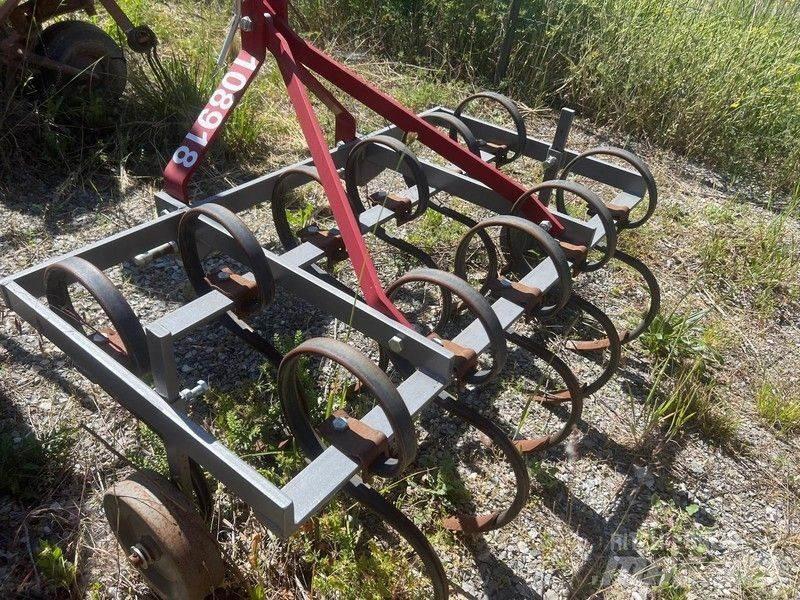 Morgnieux VSR 11 Řádkové kultivátory