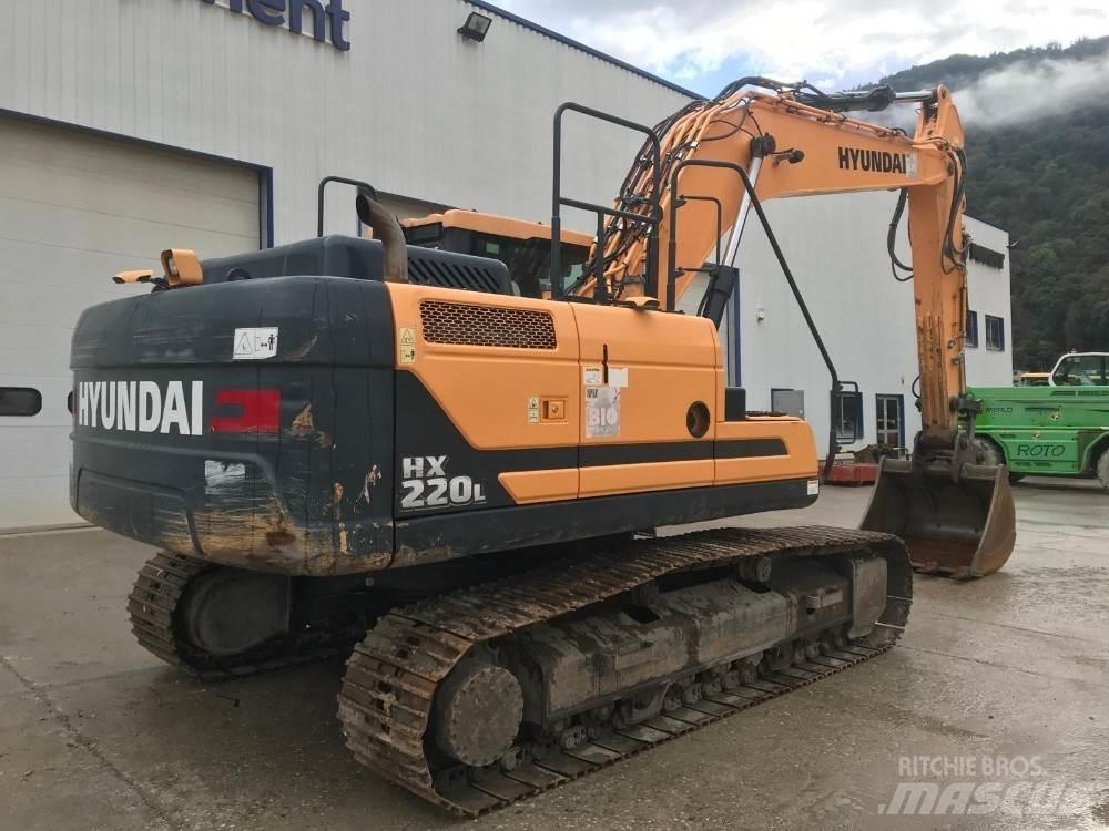 Hyundai HX220L Pásová rýpadla