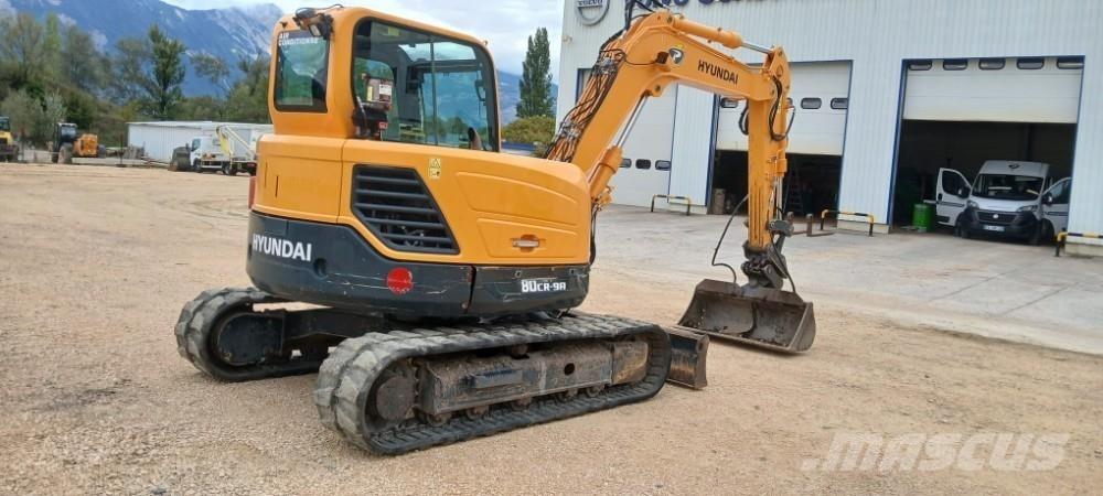 Hyundai R80CR-9A Midi rýpadla 7t - 12t