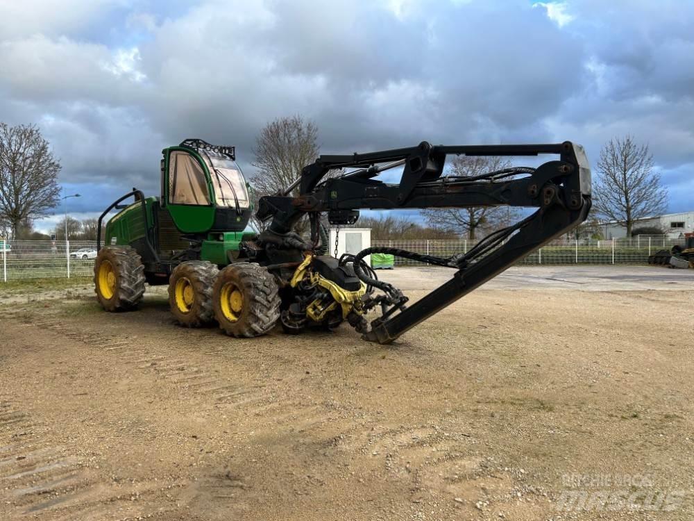 John Deere 1270E Kácecí harvestory