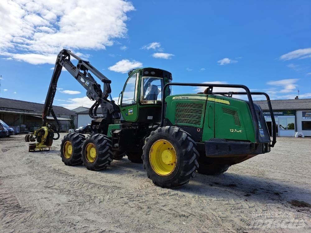 John Deere 1270E Kácecí harvestory