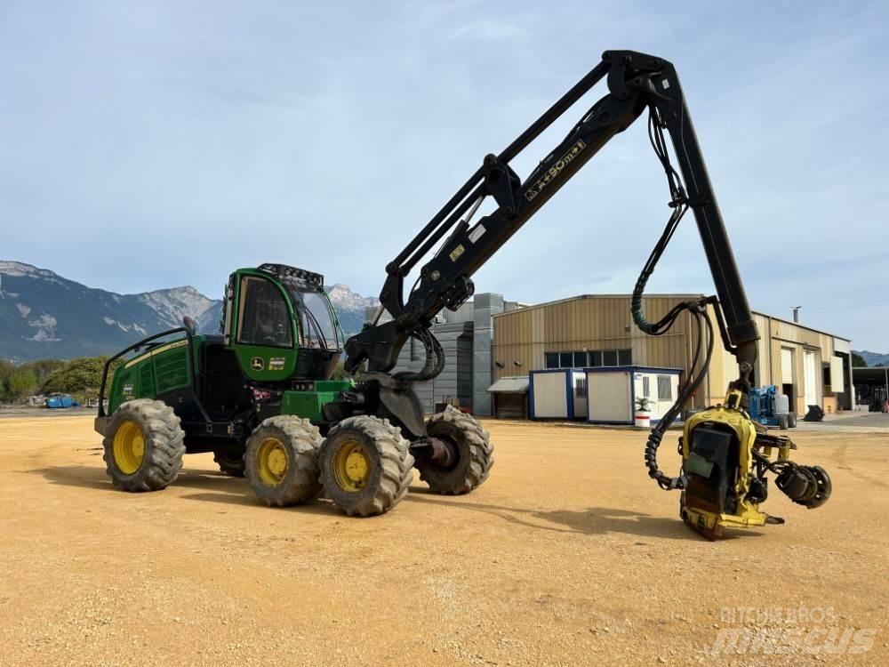 John Deere 1270G Kácecí harvestory