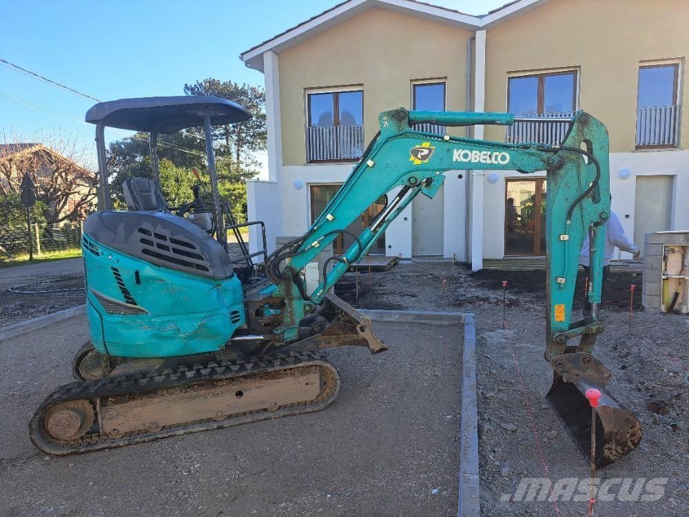 Kobelco SK28SR-6 Mini rýpadla < 7t
