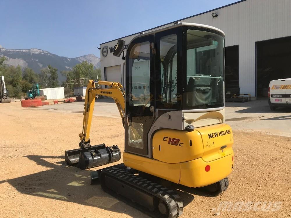 New Holland E18C Mini rýpadla < 7t