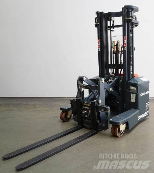 Combilift WR4 4 cestní vysokozdvižné vozíky