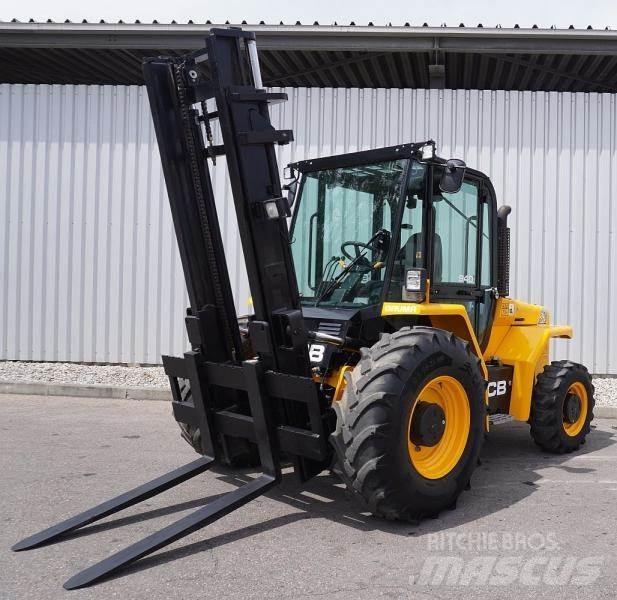 JCB 940-4 Terénní vysokozdvižné vozíky