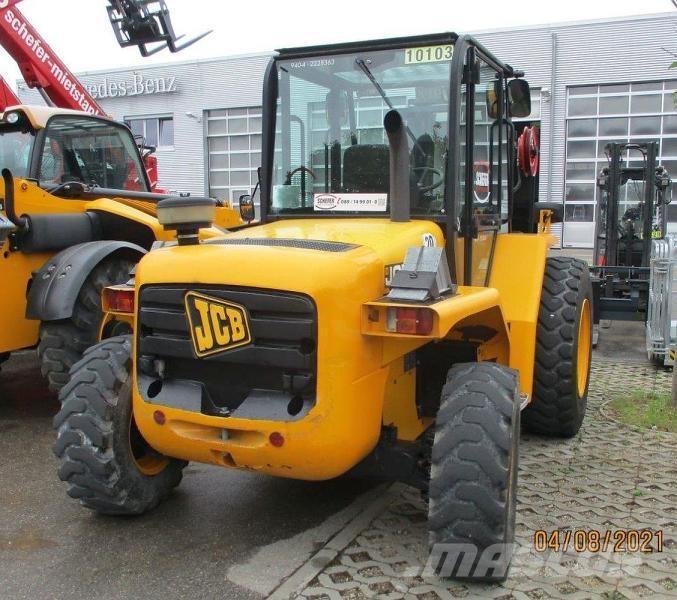 JCB 940-4 Terénní vysokozdvižné vozíky