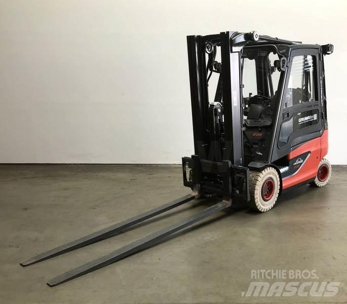 Linde E 25 387 Akumulátorové vozíky