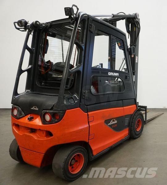 Linde E 25 387 Akumulátorové vozíky