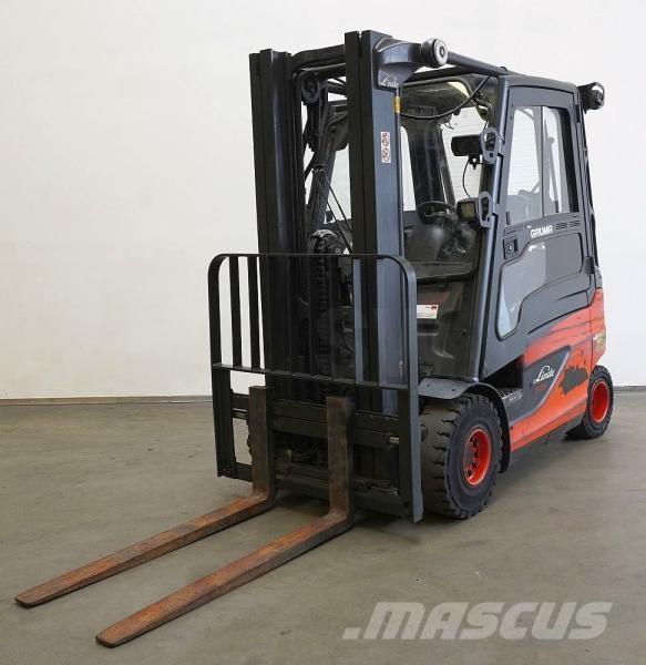 Linde E 25 387 Akumulátorové vozíky