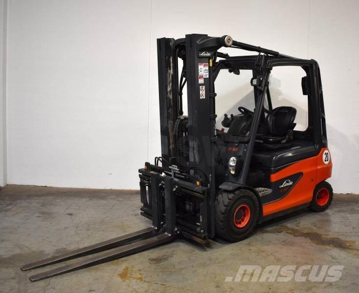Linde E 30 387 Akumulátorové vozíky
