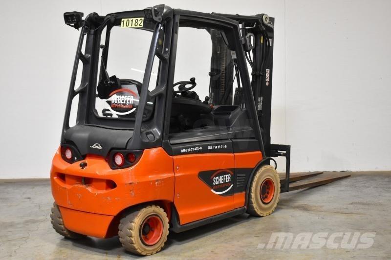Linde E 30 387 Akumulátorové vozíky