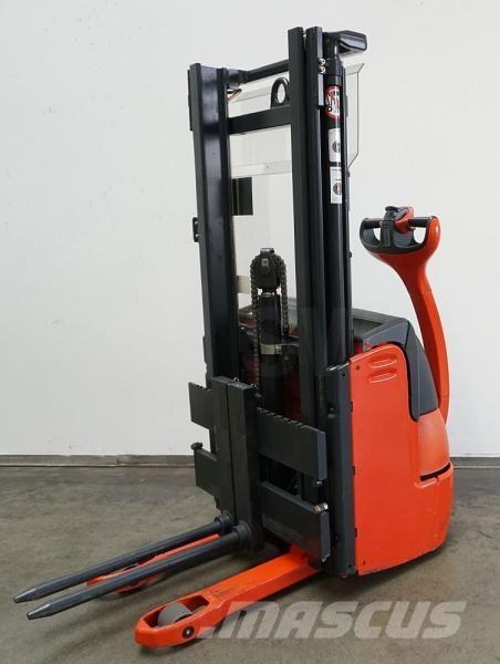 Linde L 10 379 Samohybné vozíky