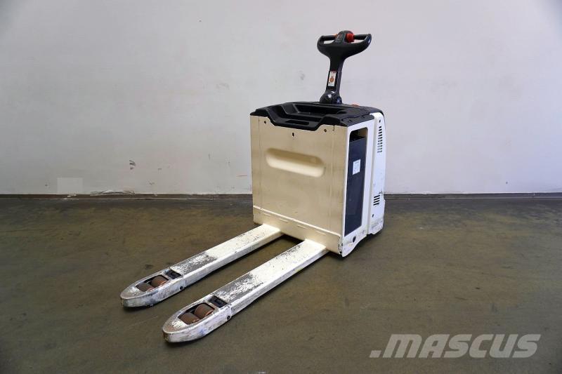 Linde T 30 131 Nízkozdvižný vozík