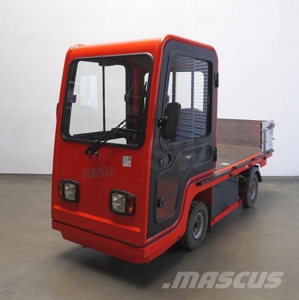 Pefra 610 Vlečné vozíky