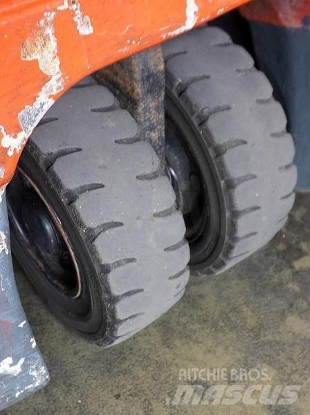 Toyota 7FBEF16 Další