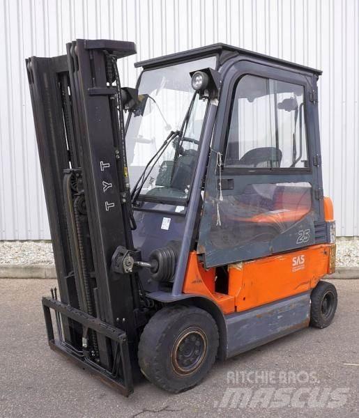 Toyota 7FBMF25 Další