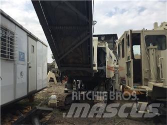 Wirtgen 2100 Horizontální vrtací zařízení