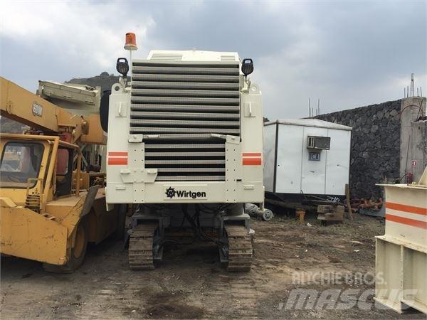 Wirtgen 2100 Horizontální vrtací zařízení