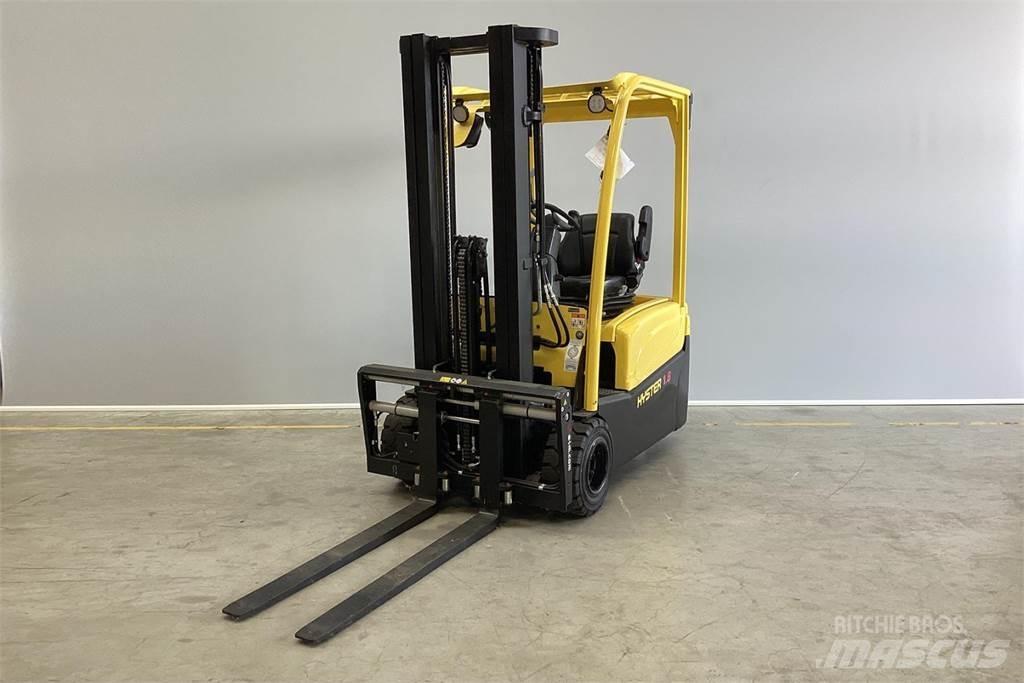 Hyster J1.8XNT Akumulátorové vozíky