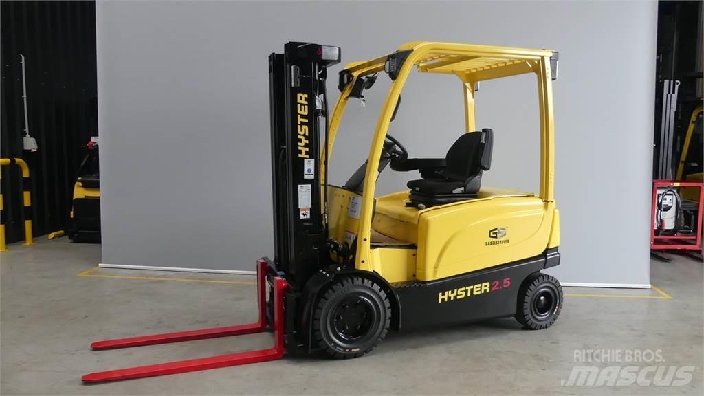 Hyster J2.5XN Akumulátorové vozíky