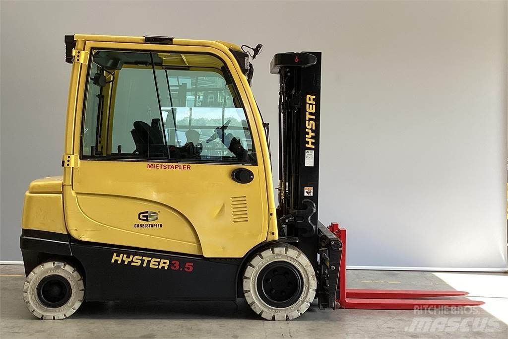 Hyster J3.50XN Akumulátorové vozíky