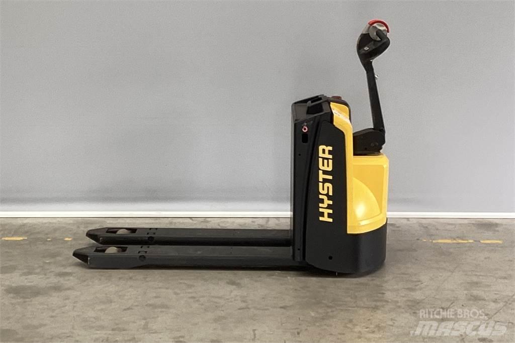 Hyster P1.6 Ručně vedené vysokozdvižné vozíky