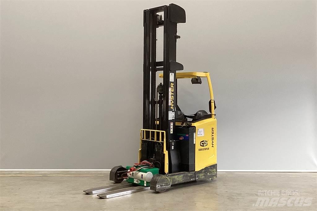 Hyster R1.6 Retraky